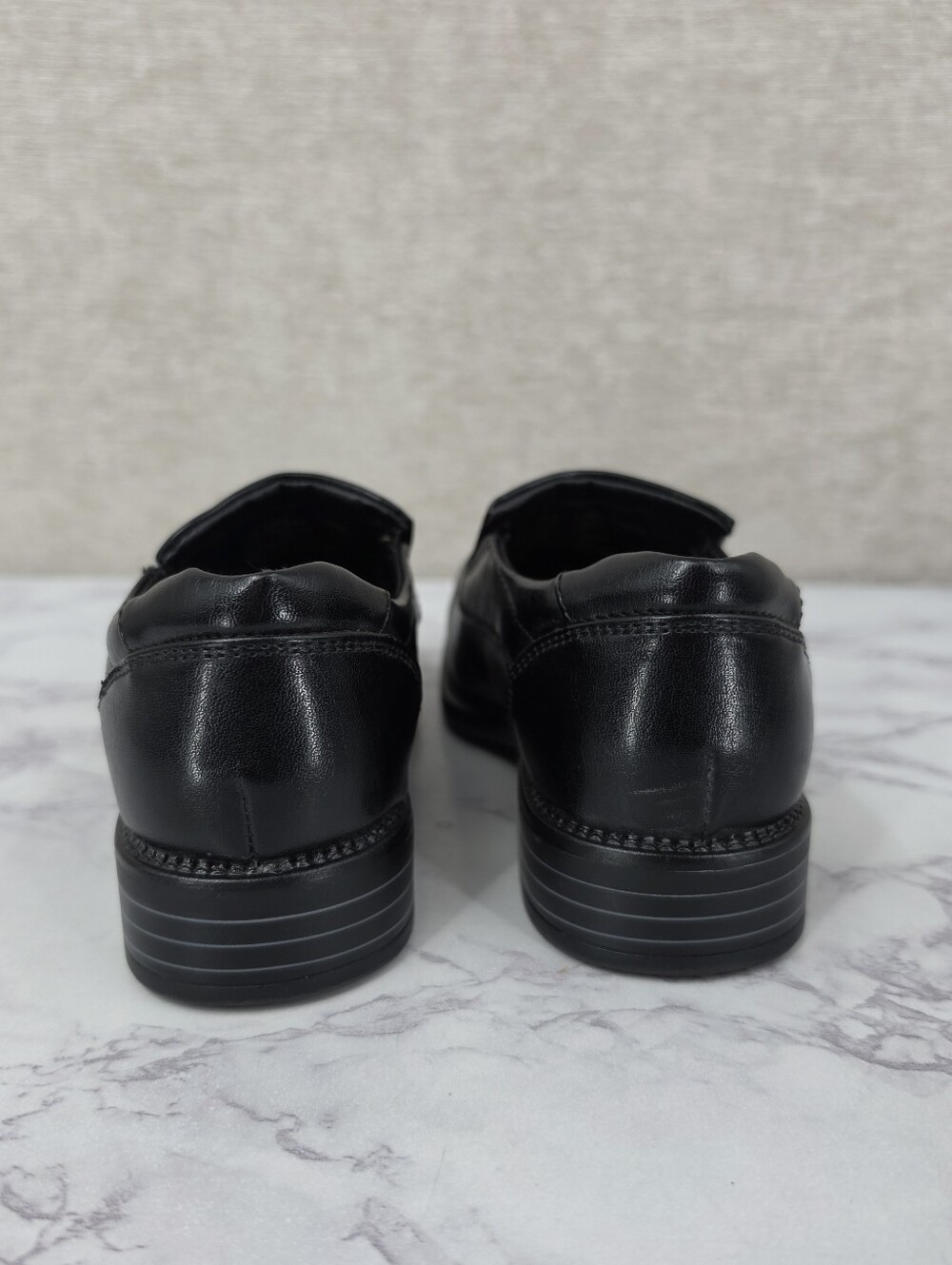 Robert David Black Faux Leather Slip-On Dress Shoes Boys Toddler Size 11 Wide - Picture 2 of 11